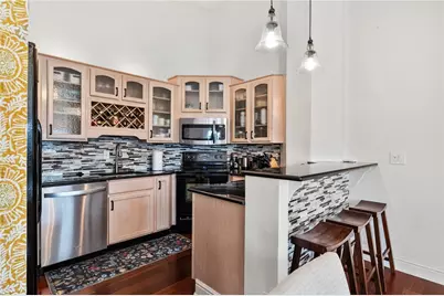 5850 Centre Ave #302, Pittsburgh, PA 15206 - Photo 11