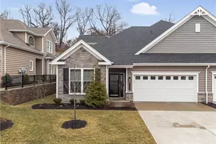 6043 Liberty Blvd, Richland, PA 15044 - Photo 1