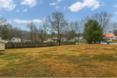 315 South Drive, Valencia, PA 16059 - Photo 41