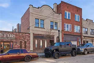 813 Broadway Ave, McKees Rocks, PA 15136 - Photo 1