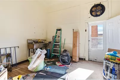 813 Broadway Ave, McKees Rocks, PA 15136 - Photo 9