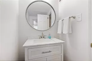 4855 S Emblem Dr, Pittsburgh, PA 15236 - Photo 21