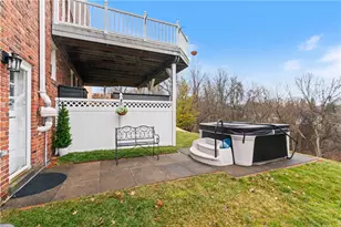 4855 S Emblem Dr, Pittsburgh, PA 15236 - Photo 27