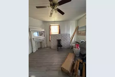 250 Park Rd, Ambridge, PA 15003 - Photo 3