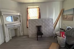 250 Park Rd, Ambridge, PA 15003 - Photo 3