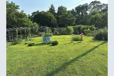 1247 Larimer Ave, Lincoln Larimer, PA 15206 - Photo 5