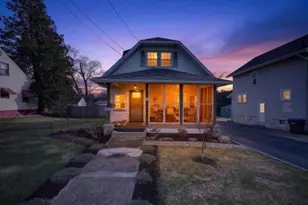 1623 Roemer Blvd, Farrell, PA 16121 - Photo 3