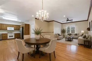 107 Boxwood Ct, Peters Township, PA 15317 - Photo 7