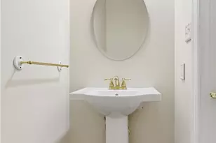 107 Boxwood Ct, Peters Township, PA 15317 - Photo 13