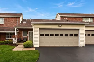 107 Boxwood Ct, Peters Township, PA 15317 - Photo 3