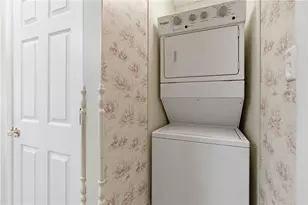 107 Boxwood Ct, Peters Township, PA 15317 - Photo 15