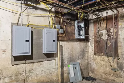 813 Broadway Ave, McKees Rocks, PA 15136 - Photo 25