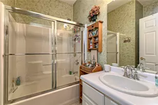 6015 Triple Crown Cir, Hempfield Township, PA 15601 - Photo 25