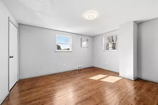 1381 Pocono St, Pittsburgh, PA 15218 - Photo 17