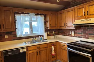 553 Beechwood Dr, Unity Township, PA 15650 - Photo 9