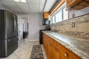 1328 Lettie Hill St, Beechview, PA 15216 - Photo 9