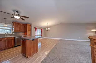 708 Brookshire Dr, Pittsburgh, PA 15237 - Photo 7