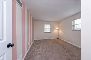 708 Brookshire Dr, Pittsburgh, PA 15237 - Photo 15