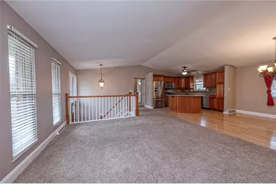 708 Brookshire Dr, Pittsburgh, PA 15237 - Photo 3