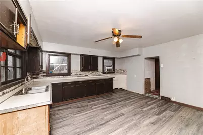 626 Pittsburgh Rd, Daugherty Township, PA 15074 - Photo 9