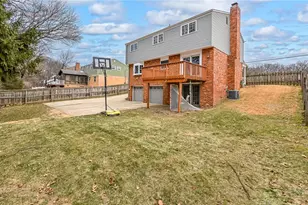 110 Point Vue Dr, Ross Twp, PA 15237 - Photo 23