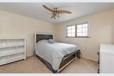 110 Point Vue Dr, Ross Twp, PA 15237 - Photo 17