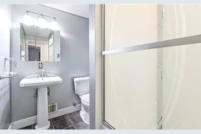 110 Point Vue Dr, Ross Twp, PA 15237 - Photo 21