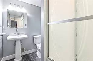 110 Point Vue Dr, Ross Twp, PA 15237 - Photo 21