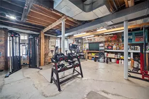 101 Brosville St, Pittsburgh, PA 15203 - Photo 43