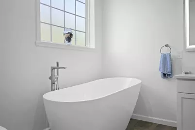 101 Cherokee Dr, Chippewa Township, PA 15010 - Photo 21