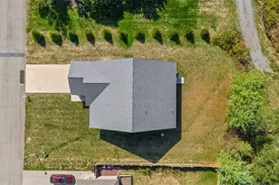 101 Cherokee Dr, Chippewa Township, PA 15010 - Photo 43