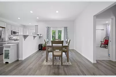 101 Cherokee Dr, Chippewa Township, PA 15010 - Photo 11