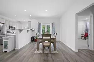 101 Cherokee Dr, Chippewa Township, PA 15010 - Photo 11