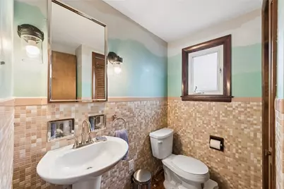 2039 Outlook Dr, Pittsburgh, PA 15147 - Photo 15