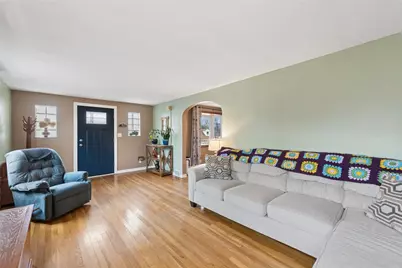 2039 Outlook Dr, Pittsburgh, PA 15147 - Photo 7