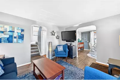 447 Meadowbrook Dr, North Versailles, PA 15137 - Photo 5