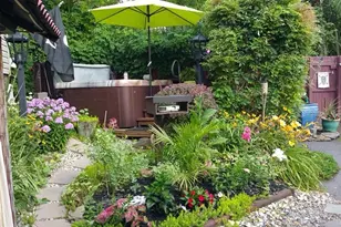 447 Meadowbrook Dr, North Versailles, PA 15137 - Photo 29