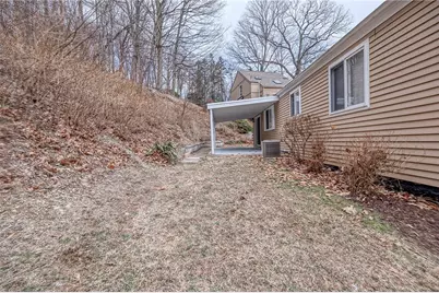 215 Hillendale Rd, Ross Twp, PA 15237 - Photo 31