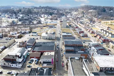 212 S 4th St, Jeannette, PA 15644 - Photo 17