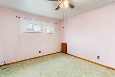 49 Gordon Street, Stowe Township, PA 15136 - Photo 17