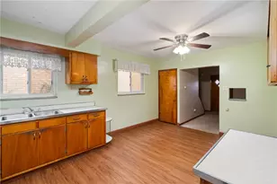 49 Gordon St, Stowe Township, PA 15136 - Photo 11