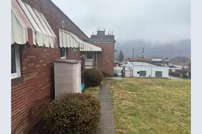 512 Chestnut St #B, Springdale Boro, PA 15144 - Photo 3