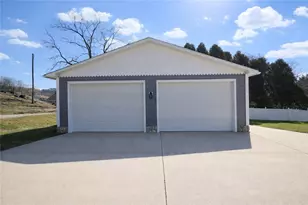 823 Salt St, Saltsburg Area, PA 15681 - Photo 19