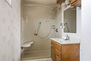 103 Lovi Rd, Ambridge, PA 15005 - Photo 13