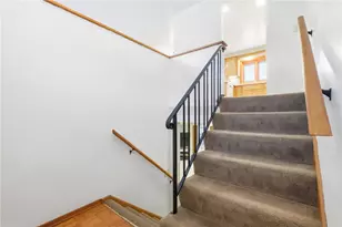 2919 Kennedy Heights Dr, Pittsburgh, PA 15101 - Photo 3