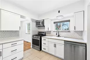 152 Gass Rd, Ross Twp, PA 15229 - Photo 13