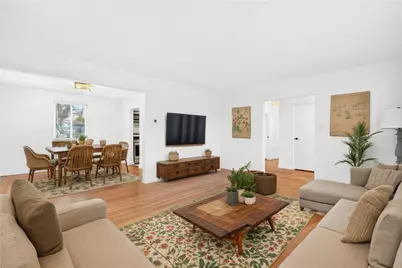 152 Gass Rd, Ross Twp, PA 15229 - Photo 7