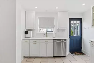 1169 Morningside Ave, Pittsburgh, PA 15206 - Photo 9