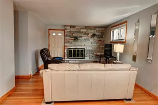 231 Cherrydell Dr, Scott Township, PA 15220 - Photo 3