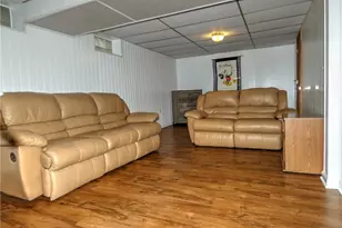 231 Cherrydell Dr, Scott Township, PA 15220 - Photo 15